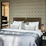 Hotel Piet Hein 3*