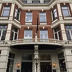 Hotel Piet Hein