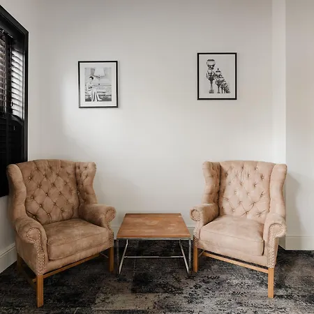 מלון Piet Hein 3*