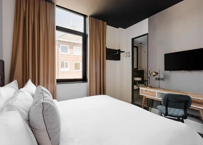 Piet Hein Hotel Amsterdam