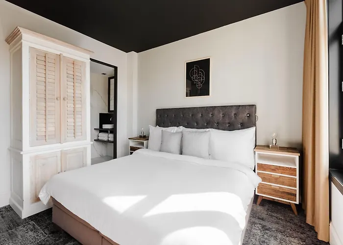 Piet Hein 3* Amsterdam